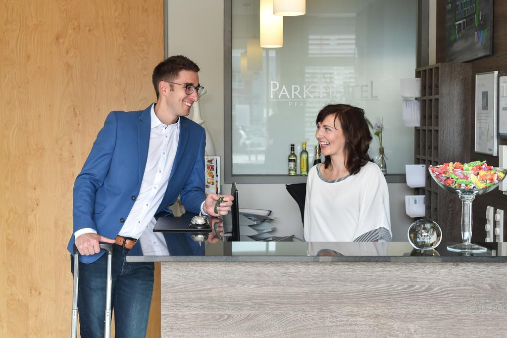 Parkhotel Pfarrkirchen Bagian luar foto