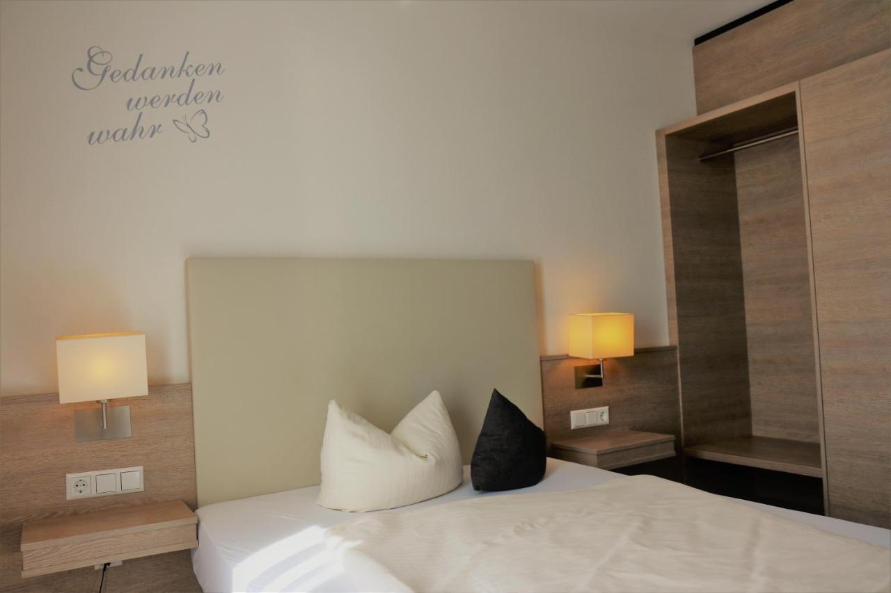 Parkhotel Pfarrkirchen Bagian luar foto
