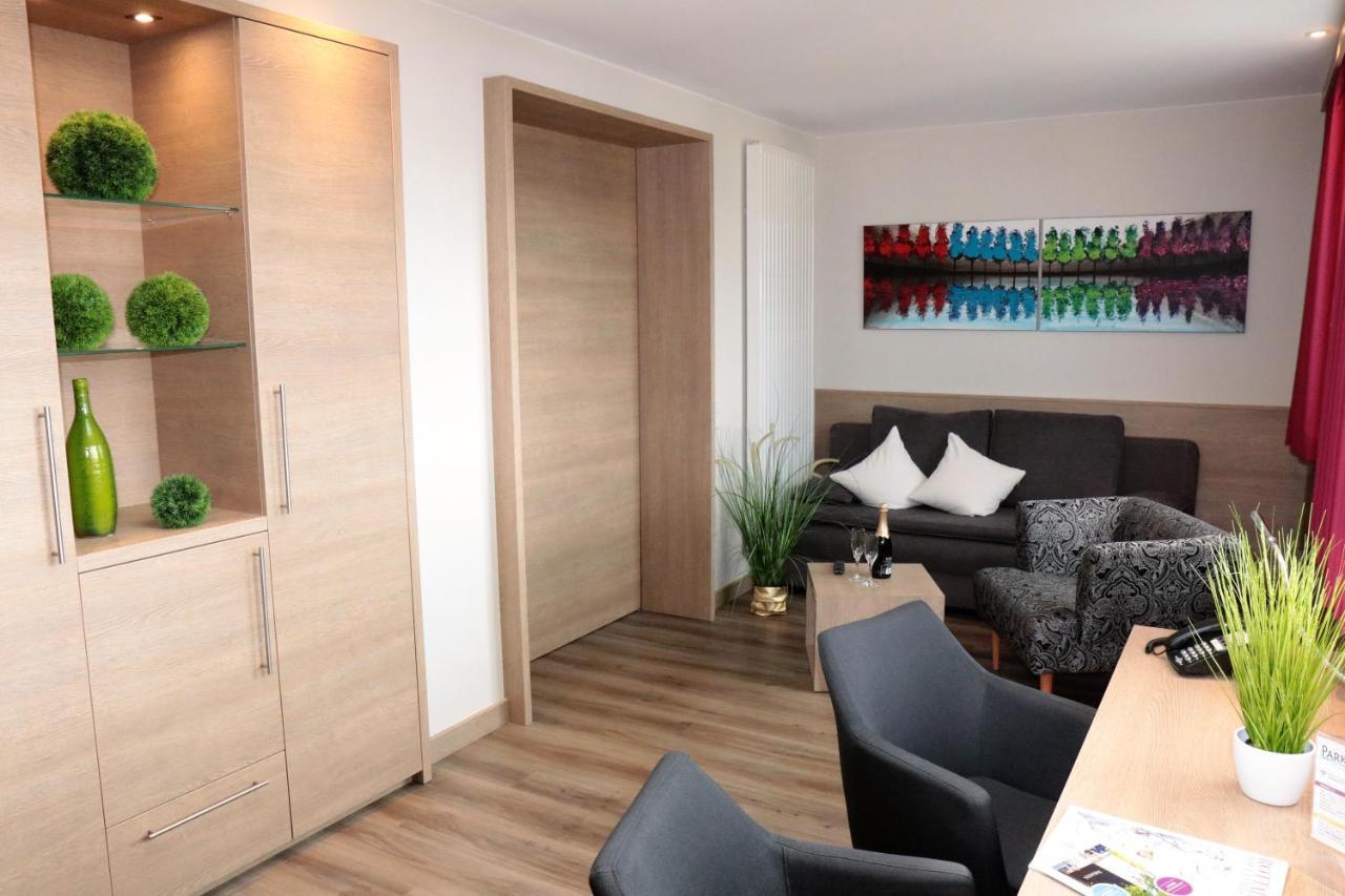 Parkhotel Pfarrkirchen Bagian luar foto